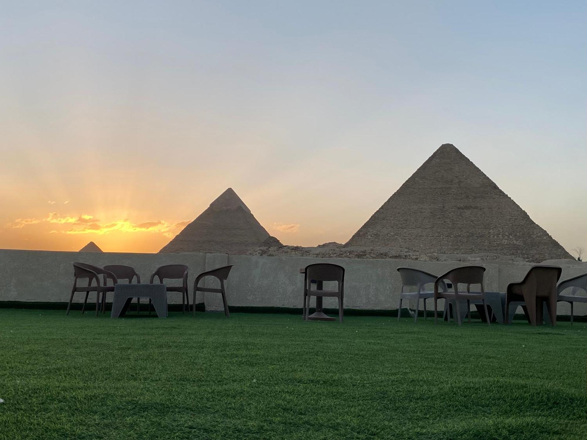 Isis Pyramids View Inn Kafret el-Gabal Eksteriør bilde